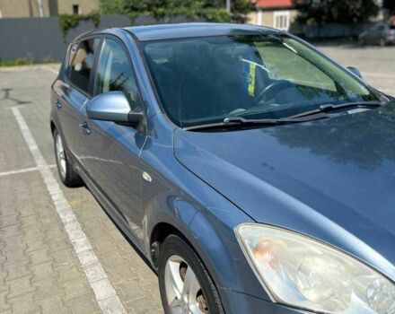 Синій Кіа Сід, об'ємом двигуна 1.6 л та пробігом 290 тис. км за 5200 $, фото 6 на Automoto.ua