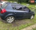 Синій Кіа Сід, об'ємом двигуна 2 л та пробігом 170 тис. км за 6200 $, фото 2 на Automoto.ua