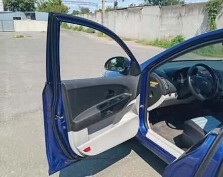 Синий Киа Сид, объемом двигателя 1.59 л и пробегом 295 тыс. км за 4900 $, фото 21 на Automoto.ua