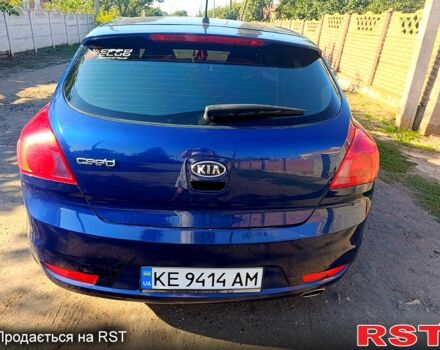 Синий Киа Сид, объемом двигателя 1.4 л и пробегом 230 тыс. км за 5500 $, фото 1 на Automoto.ua