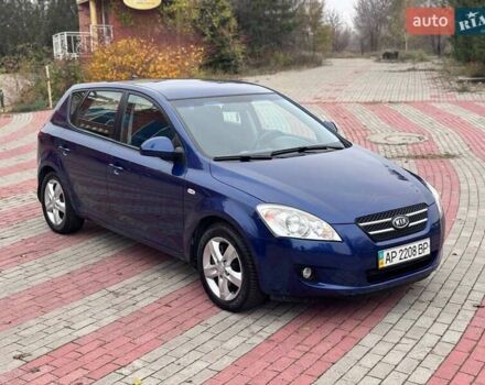 Синій Кіа Сід, об'ємом двигуна 1.6 л та пробігом 117 тис. км за 6500 $, фото 3 на Automoto.ua