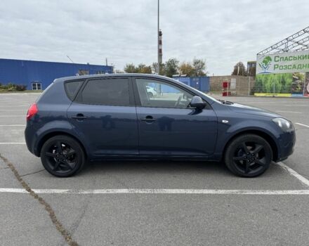 Синий Киа Сид, объемом двигателя 1.6 л и пробегом 242 тыс. км за 5800 $, фото 2 на Automoto.ua