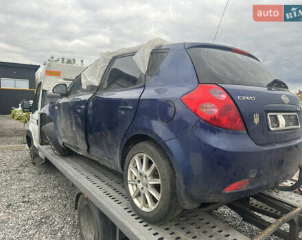 Киа Сид 2008 в Киеве на Automoto.ua Синий Киа Сид, объемом двигателя 2 л и пробегом 220 тыс. км за 1650 $, фото 6 на Automoto.ua