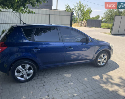 Синій Кіа Сід, об'ємом двигуна 1.6 л та пробігом 177 тис. км за 6200 $, фото 1 на Automoto.ua