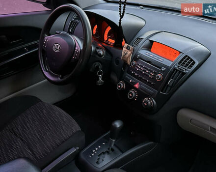 Кіа Сід 2008 у Одесі на Automoto.ua Синій Кіа Сід, об'ємом двигуна 1.6 л та пробігом 260 тис. км за 6200 $, фото 21 на Automoto.ua