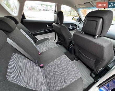 Синій Кіа Сід, об'ємом двигуна 1.6 л та пробігом 117 тис. км за 6500 $, фото 14 на Automoto.ua