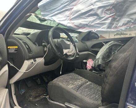 Киа Сид 2008 в Киеве на Automoto.ua Синий Киа Сид, объемом двигателя 2 л и пробегом 220 тыс. км за 1650 $, фото 5 на Automoto.ua