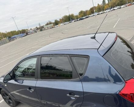 Синий Киа Сид, объемом двигателя 1.6 л и пробегом 242 тыс. км за 5800 $, фото 6 на Automoto.ua