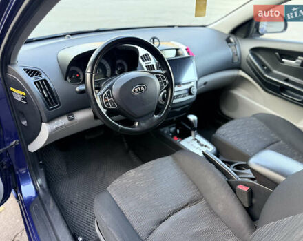 Киа Сид 2008 в Харькове на Automoto.ua Синий Киа Сид, объемом двигателя 1.6 л и пробегом 285 тыс. км за 5200 $, фото 10 на Automoto.ua