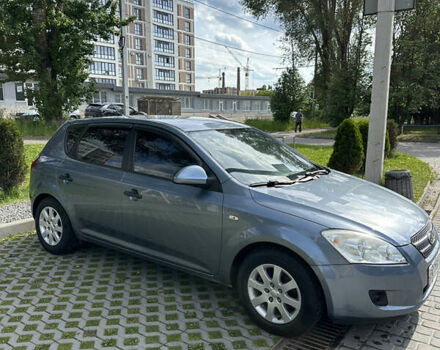 Синій Кіа Сід, об'ємом двигуна 1.4 л та пробігом 221 тис. км за 5399 $, фото 8 на Automoto.ua