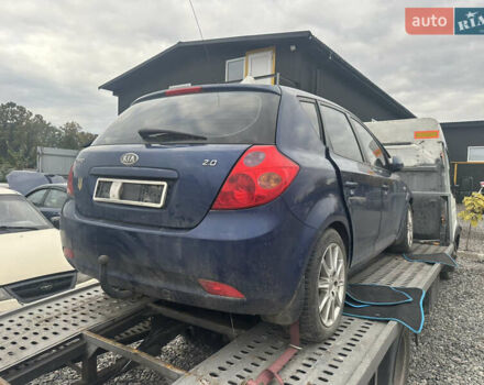 Киа Сид 2008 в Киеве на Automoto.ua Синий Киа Сид, объемом двигателя 2 л и пробегом 220 тыс. км за 1650 $, фото 4 на Automoto.ua