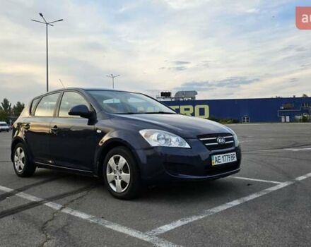 Синій Кіа Сід, об'ємом двигуна 1.6 л та пробігом 136 тис. км за 6500 $, фото 7 на Automoto.ua