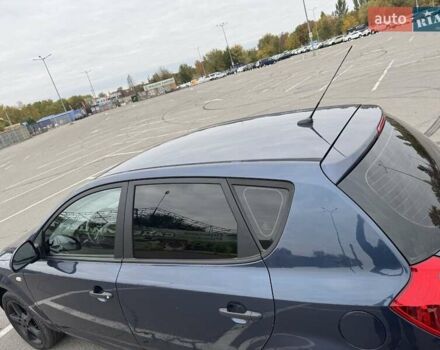 Синій Кіа Сід, об'ємом двигуна 1.58 л та пробігом 252 тис. км за 5800 $, фото 6 на Automoto.ua