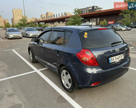 Синий Киа Сид, объемом двигателя 1.6 л и пробегом 380 тыс. км за 5000 $, фото 5 на Automoto.ua