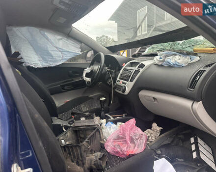 Киа Сид 2008 в Киеве на Automoto.ua Синий Киа Сид, объемом двигателя 2 л и пробегом 220 тыс. км за 1650 $, фото 9 на Automoto.ua