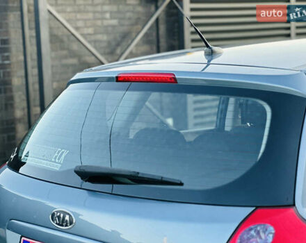 Синій Кіа Сід, об'ємом двигуна 1.4 л та пробігом 194 тис. км за 6450 $, фото 19 на Automoto.ua