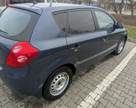 Синий Киа Сид, объемом двигателя 1.6 л и пробегом 145 тыс. км за 5500 $, фото 16 на Automoto.ua