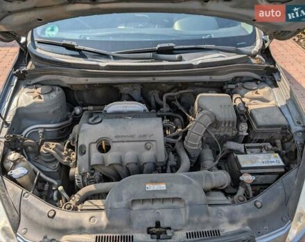 Синий Киа Сид, объемом двигателя 1.4 л и пробегом 200 тыс. км за 5500 $, фото 21 на Automoto.ua