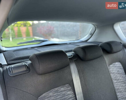 Синій Кіа Сід, об'ємом двигуна 1.4 л та пробігом 194 тис. км за 6450 $, фото 48 на Automoto.ua