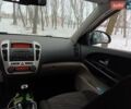 Синий Киа Сид, объемом двигателя 1.6 л и пробегом 320 тыс. км за 5800 $, фото 4 на Automoto.ua