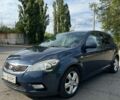 Синий Киа Сид, объемом двигателя 1.4 л и пробегом 260 тыс. км за 5500 $, фото 1 на Automoto.ua