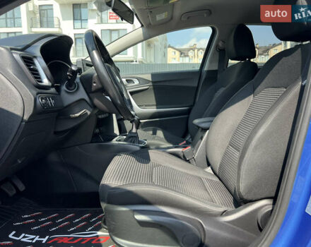 Синий Киа Сид, объемом двигателя 1.4 л и пробегом 171 тыс. км за 13300 $, фото 21 на Automoto.ua