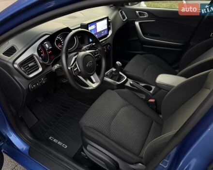 Синий Киа Сид, объемом двигателя 1.59 л и пробегом 96 тыс. км за 13800 $, фото 9 на Automoto.ua