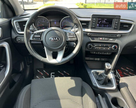 Синий Киа Сид, объемом двигателя 1.4 л и пробегом 171 тыс. км за 13300 $, фото 30 на Automoto.ua