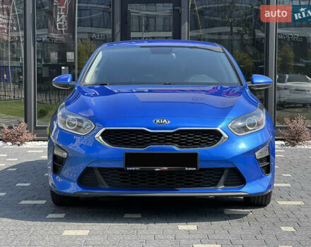 Синий Киа Сид, объемом двигателя 1.4 л и пробегом 171 тыс. км за 13300 $, фото 4 на Automoto.ua