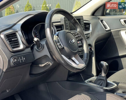 Синий Киа Сид, объемом двигателя 1.4 л и пробегом 171 тыс. км за 13300 $, фото 20 на Automoto.ua