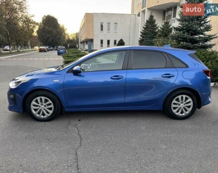 Кіа Сід 2019 у Харкові на Automoto.ua Синій Кіа Сід, об'ємом двигуна 1.59 л та пробігом 95 тис. км за 14700 $, фото 4 на Automoto.ua