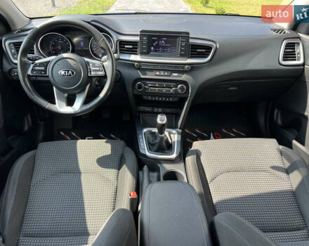 Синий Киа Сид, объемом двигателя 1.4 л и пробегом 171 тыс. км за 13300 $, фото 29 на Automoto.ua