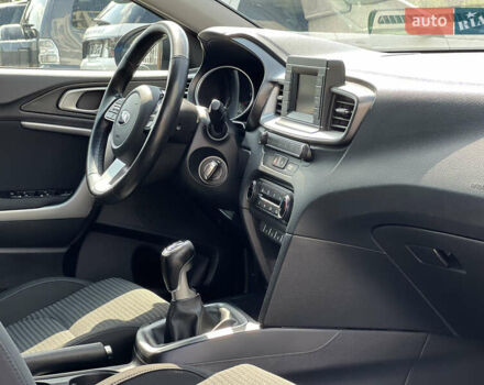 Синий Киа Сид, объемом двигателя 1.4 л и пробегом 171 тыс. км за 13300 $, фото 41 на Automoto.ua