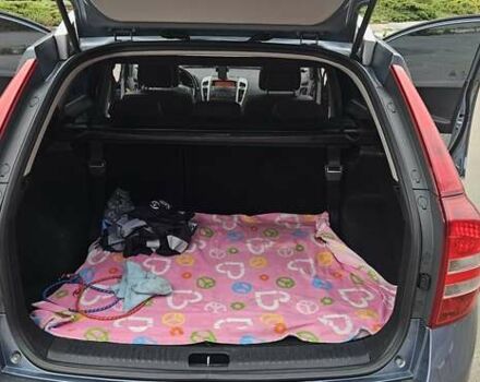 Киа Сид 2007 в Харькове на Automoto.ua Синий Киа Сид, объемом двигателя 1.58 л и пробегом 248 тыс. км за 4900 $, фото 11 на Automoto.ua