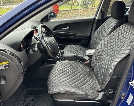 Синий Киа Сид, объемом двигателя 2 л и пробегом 240 тыс. км за 4990 $, фото 23 на Automoto.ua