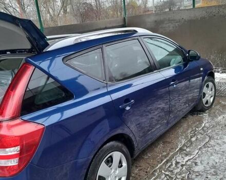 Синий Киа Сид, объемом двигателя 1.59 л и пробегом 215 тыс. км за 5300 $, фото 1 на Automoto.ua