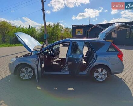 Синій Кіа Сід, об'ємом двигуна 1.6 л та пробігом 225 тис. км за 6900 $, фото 2 на Automoto.ua