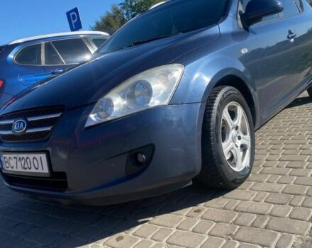 Киа Сид 2007 в Яворове на Automoto.ua Синий Киа Сид, объемом двигателя 1.6 л и пробегом 270 тыс. км за 5500 $, фото 1 на Automoto.ua