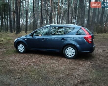 Синій Кіа Сід, об'ємом двигуна 1.59 л та пробігом 252 тис. км за 3950 $, фото 2 на Automoto.ua