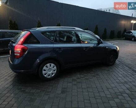 Синій Кіа Сід, об'ємом двигуна 1.59 л та пробігом 252 тис. км за 3950 $, фото 4 на Automoto.ua