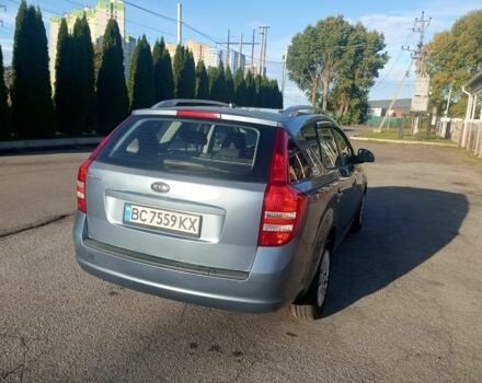 Киа Сид 2008 в Киеве на Automoto.ua Синий Киа Сид, объемом двигателя 1.4 л и пробегом 220 тыс. км за 5550 $, фото 10 на Automoto.ua