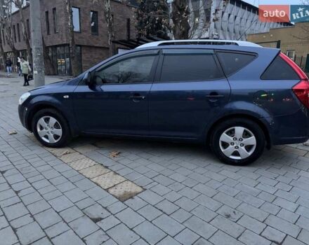 Синий Киа Сид, объемом двигателя 1.59 л и пробегом 222 тыс. км за 5650 $, фото 6 на Automoto.ua