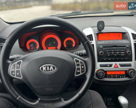 Синій Кіа Сід, об'ємом двигуна 1.59 л та пробігом 220 тис. км за 6200 $, фото 10 на Automoto.ua
