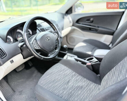Синий Киа Сид, объемом двигателя 1.6 л и пробегом 178 тыс. км за 5200 $, фото 17 на Automoto.ua