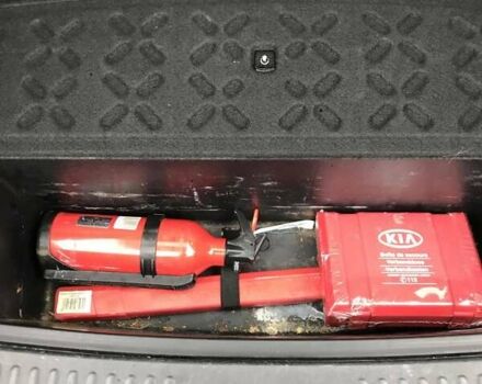 Синий Киа Сид, объемом двигателя 1.6 л и пробегом 290 тыс. км за 2650 $, фото 22 на Automoto.ua