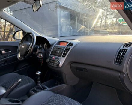 Синий Киа Сид, объемом двигателя 1.4 л и пробегом 192 тыс. км за 5900 $, фото 55 на Automoto.ua