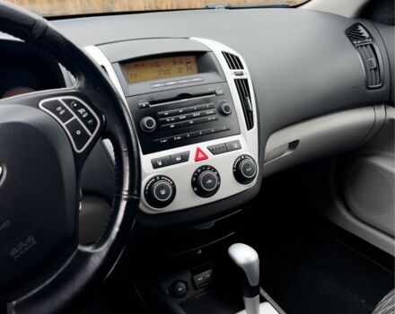 Синій Кіа Сід, об'ємом двигуна 1.6 л та пробігом 252 тис. км за 6500 $, фото 8 на Automoto.ua