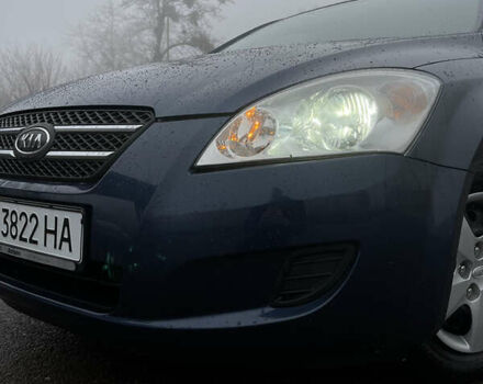 Синий Киа Сид, объемом двигателя 1.4 л и пробегом 200 тыс. км за 6200 $, фото 9 на Automoto.ua