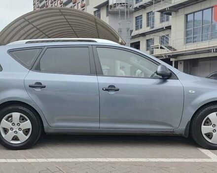 Синій Кіа Сід, об'ємом двигуна 1.59 л та пробігом 152 тис. км за 6900 $, фото 4 на Automoto.ua