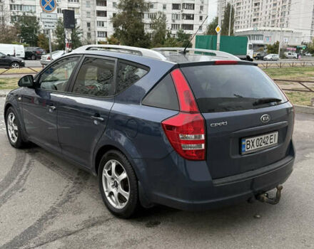 Синий Киа Сид, объемом двигателя 2.02 л и пробегом 285 тыс. км за 4800 $, фото 3 на Automoto.ua